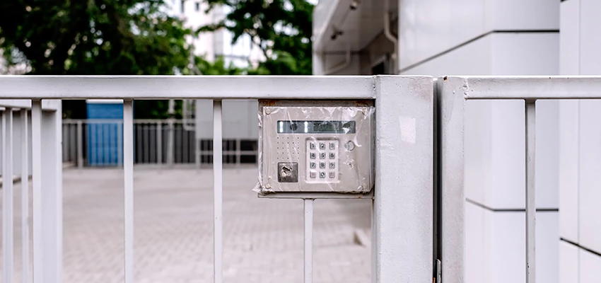 Gate Locks For Metal Gates in Woodridge, Illinois